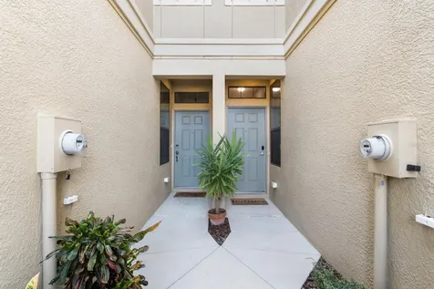 11848 13th Way N St Petersburg FL 33716