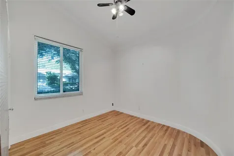 17301 Lockwood Ridge Drive Tampa FL 33647