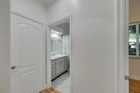 17301 Lockwood Ridge Drive Tampa FL 33647