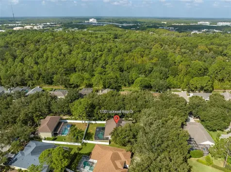 17301 Lockwood Ridge Drive Tampa FL 33647