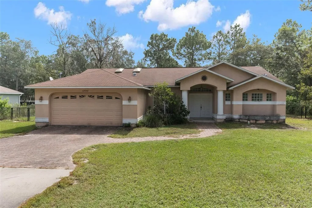 12050 Pine Warbler Avenue Brooksville FL 34614