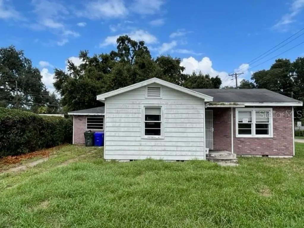 1160 E Edgewood Drive Lakeland FL 33803