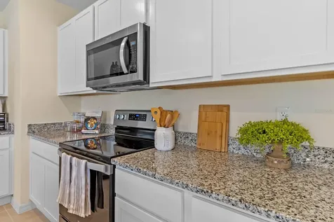 2426 Taloncrest Court Eagle Lake FL 33839
