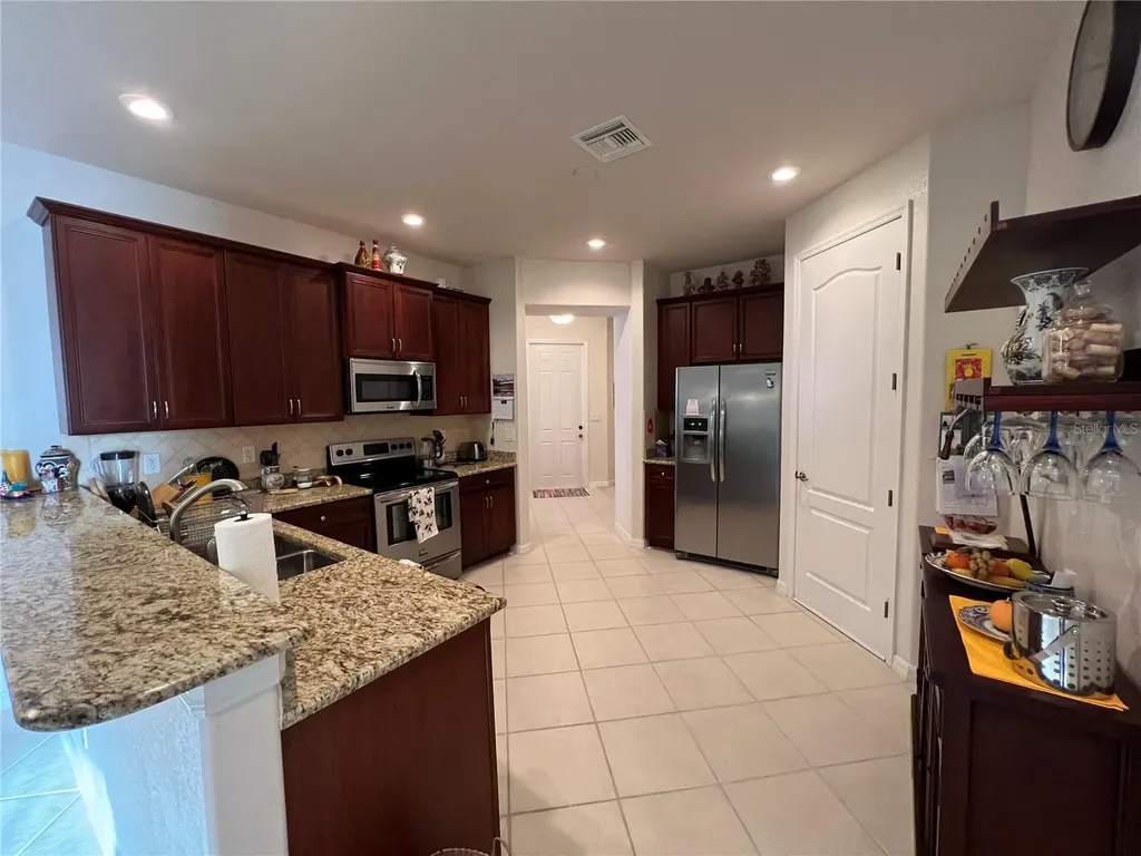 431 Albatross Road Rotonda West FL 33947
