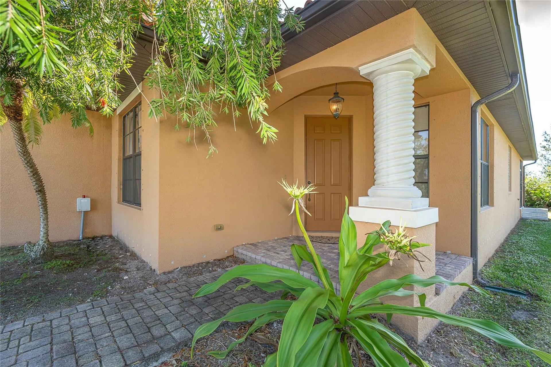 431 Albatross Road Rotonda West FL 33947