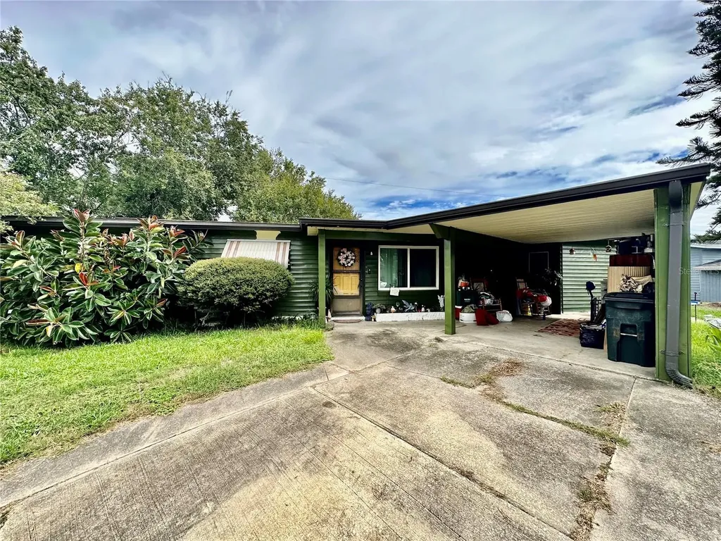 2335 Oriole Lane South Daytona FL 32119