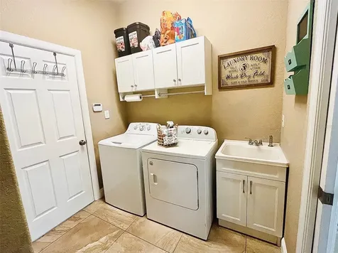 4606 Wishart Boulevard Tampa FL 33603