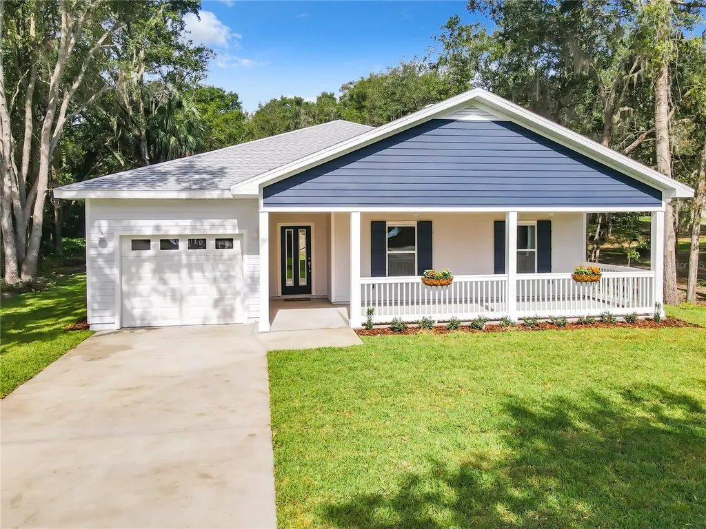 223 Ashley Street Hawthorne FL 32640