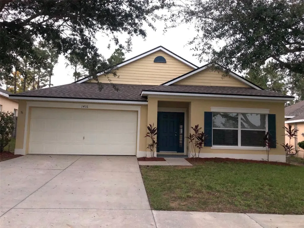 1416 Longville Circle Tavares FL 32778