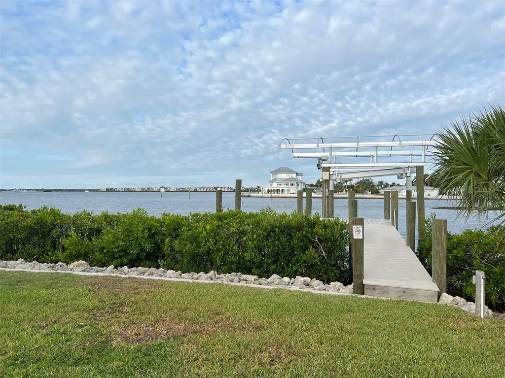 1626 New Point Comfort Road Englewood FL 34223