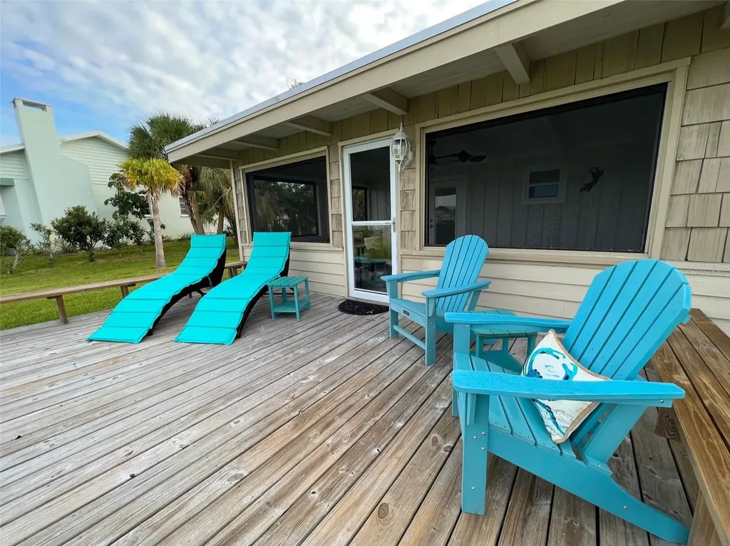 1626 New Point Comfort Road Englewood FL 34223