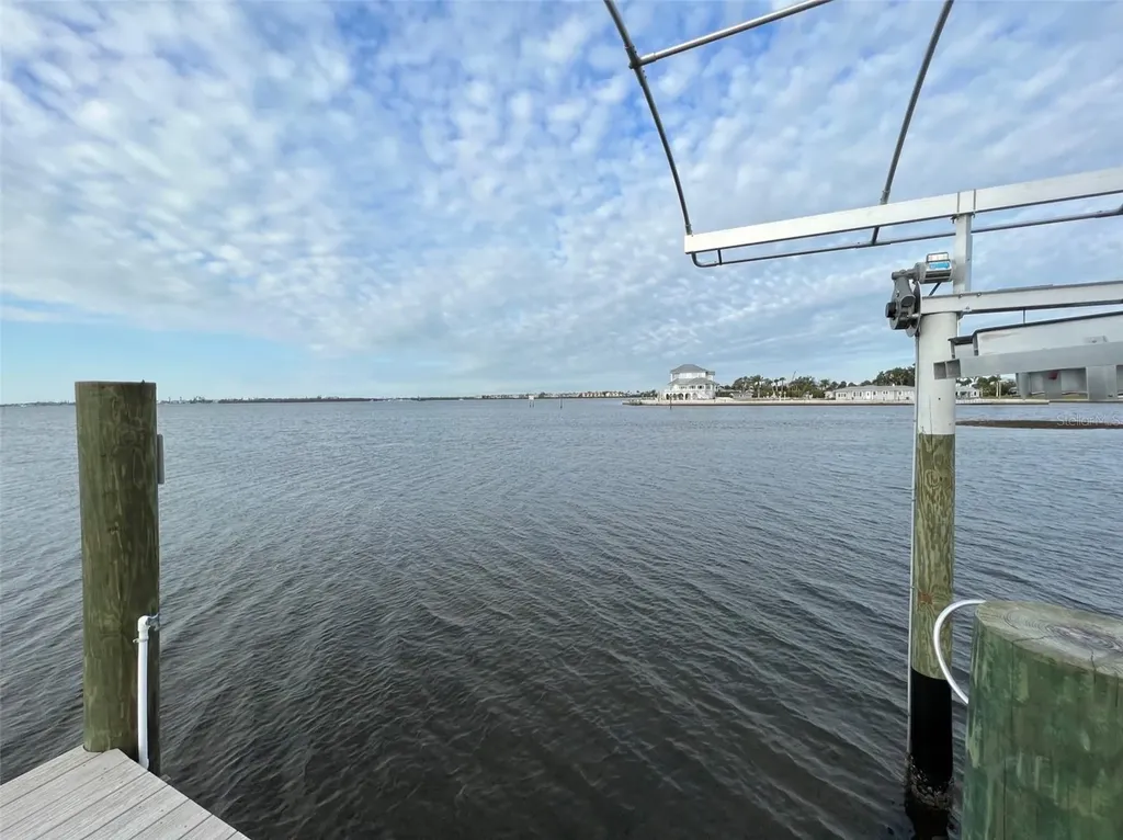 1626 New Point Comfort Road Englewood FL 34223