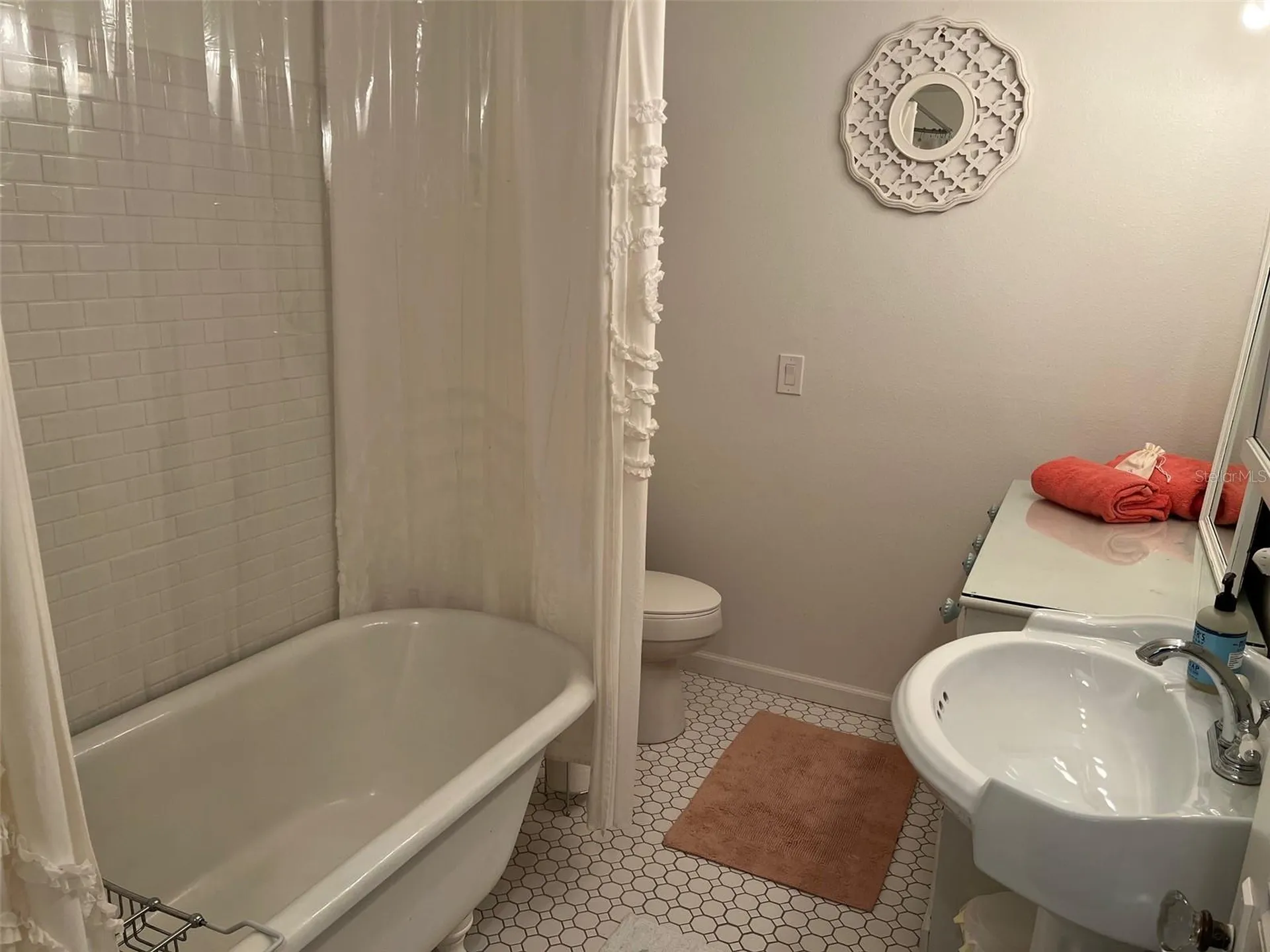 1626 New Point Comfort Road Englewood FL 34223