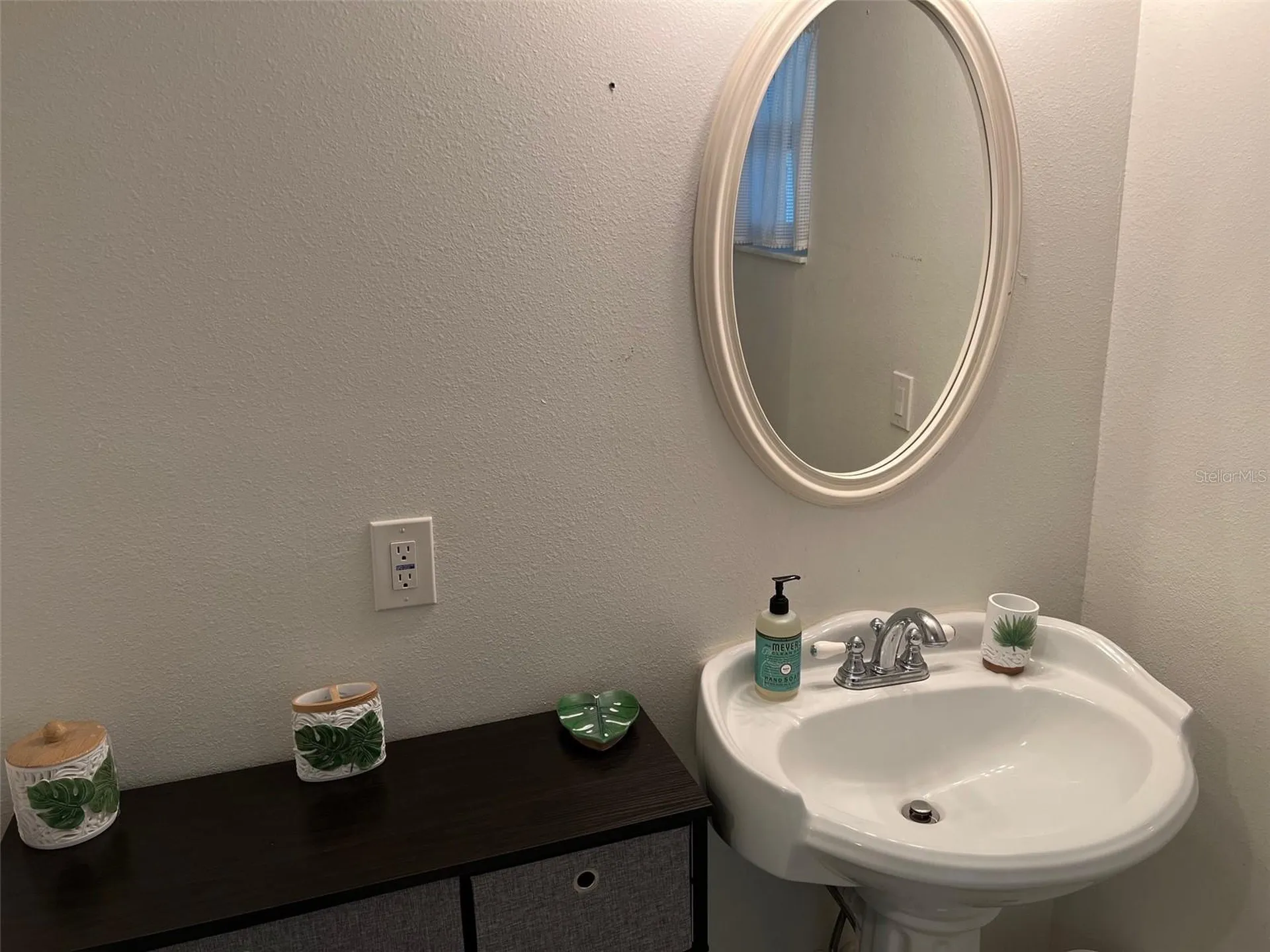1626 New Point Comfort Road Englewood FL 34223