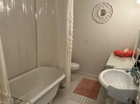 1626 New Point Comfort Road Englewood FL 34223