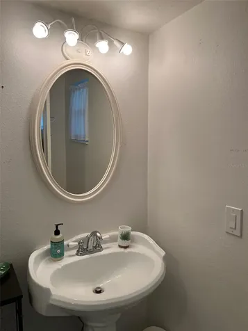 1626 New Point Comfort Road Englewood FL 34223