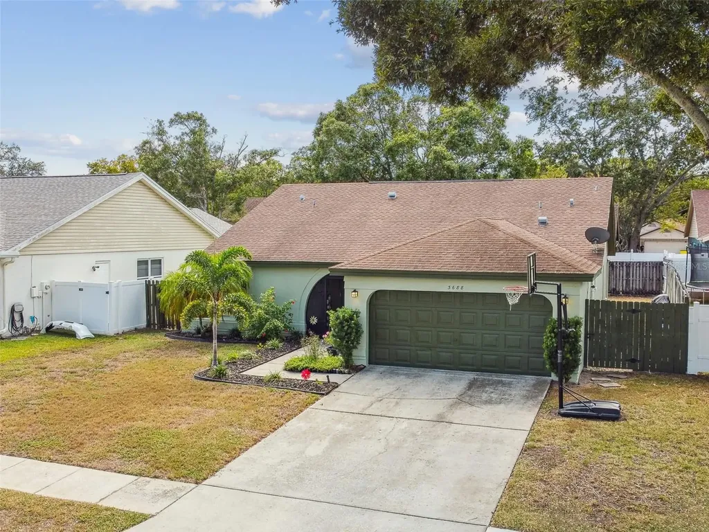 3688 Montclair Drive Palm Harbor FL 34684