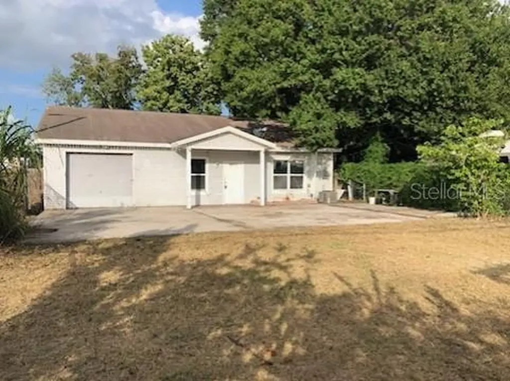 4631 Lown Street N St Petersburg FL 33714