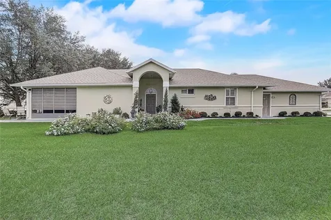 21932 Royal Street Georges Lane Leesburg FL 34748