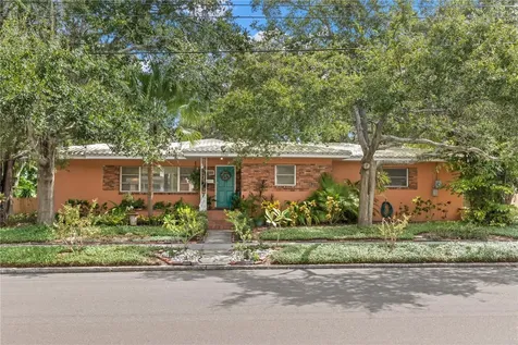 1755 Locust Street NE St Petersburg FL 33704