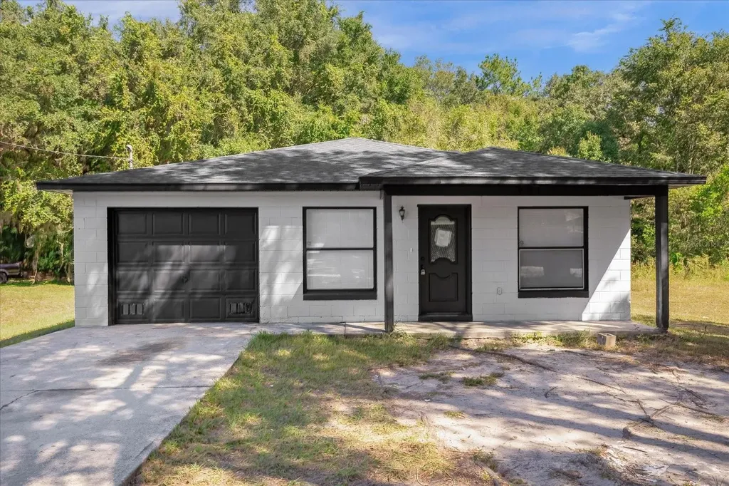 701 Kilgore Street Wildwood FL 34785