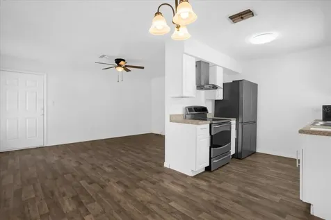 701 Kilgore Street Wildwood FL 34785