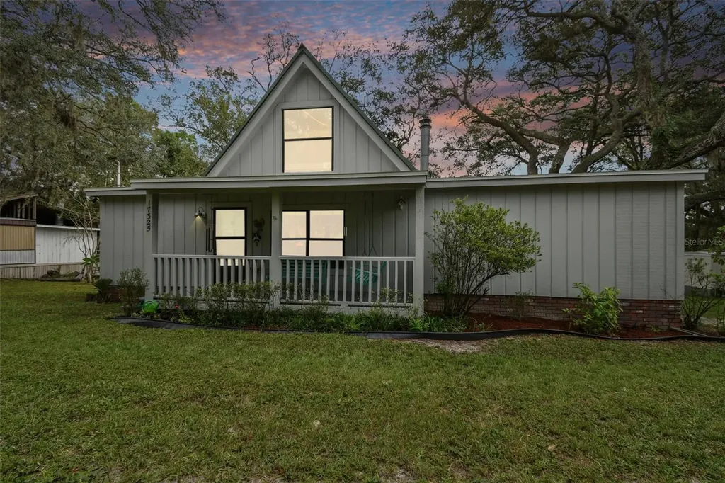 17325 SE 283rd Avenue Umatilla FL 32784