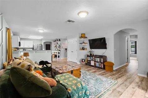 1301 Woodlark Drive Haines City FL 33844