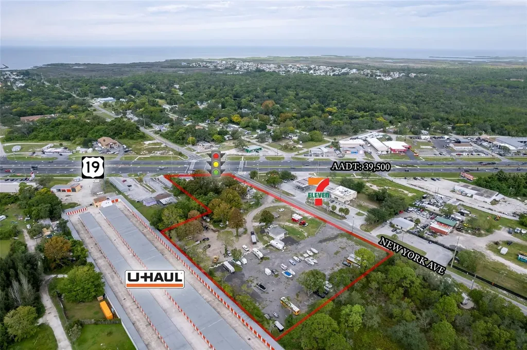 14932 Us Highway 19 Hudson FL 34667