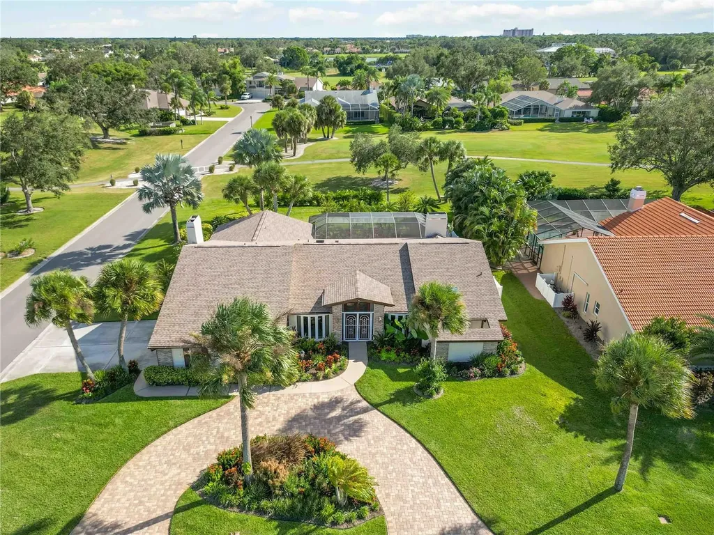 3750 Torrey Pines Way Sarasota FL 34238