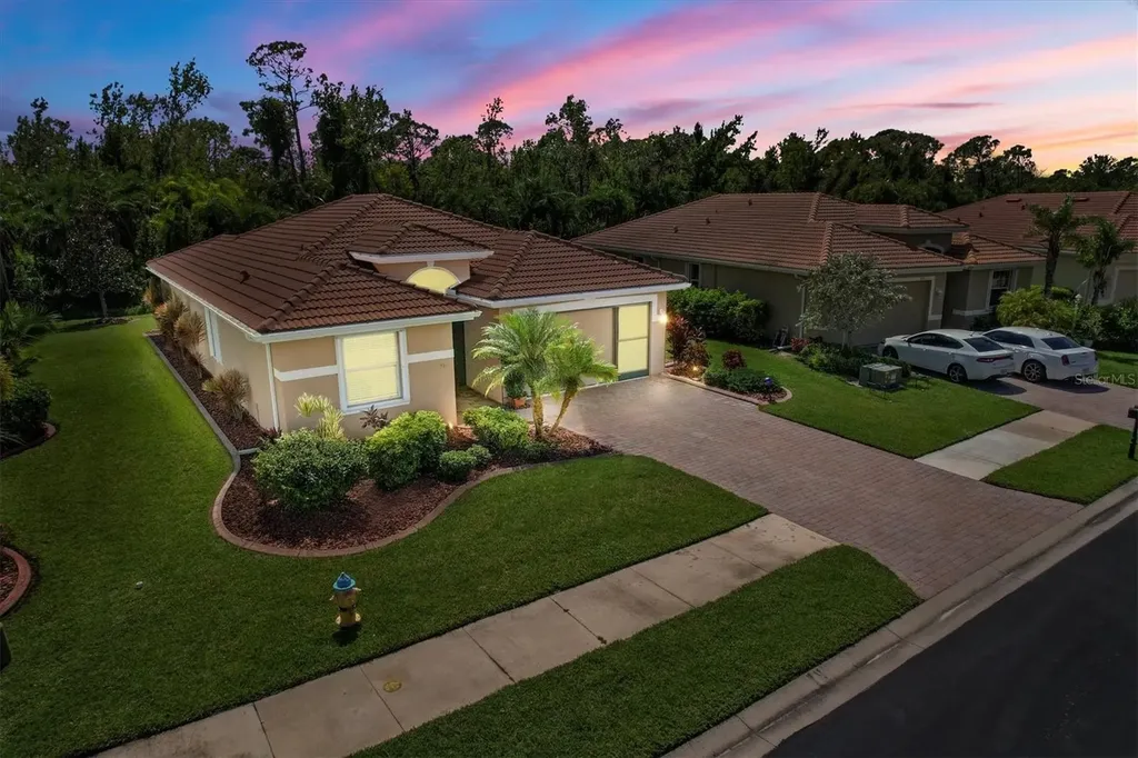 7661 Raptor Court North Port FL 34287