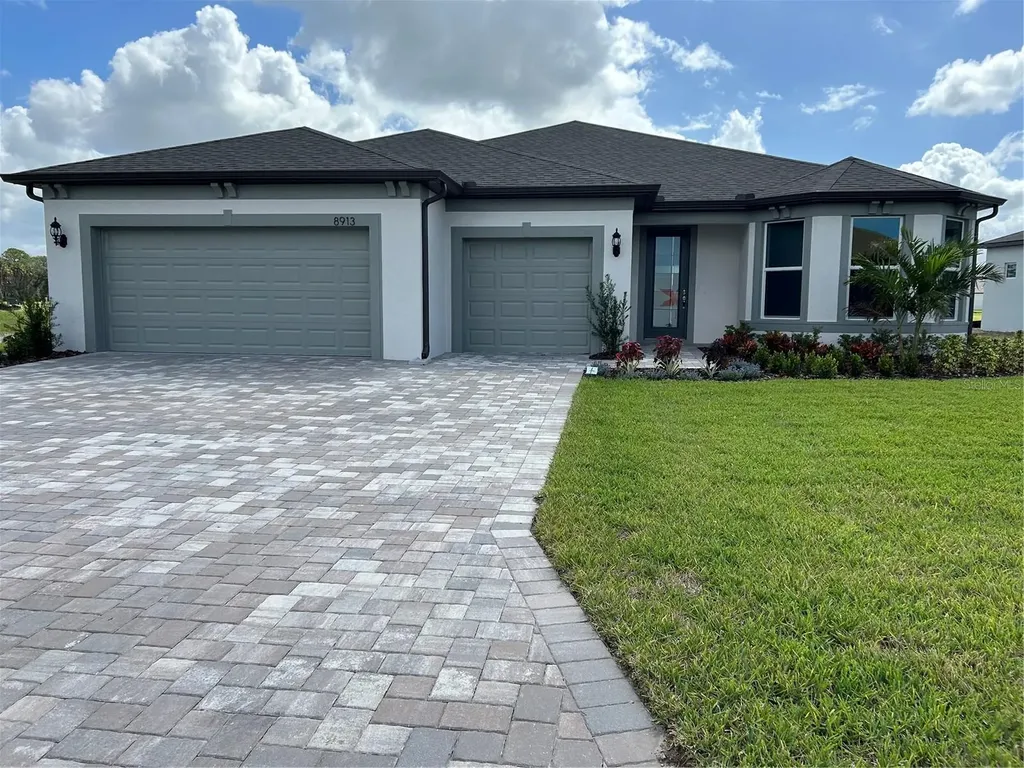 8913 Coastal Key Way Parrish FL 34219