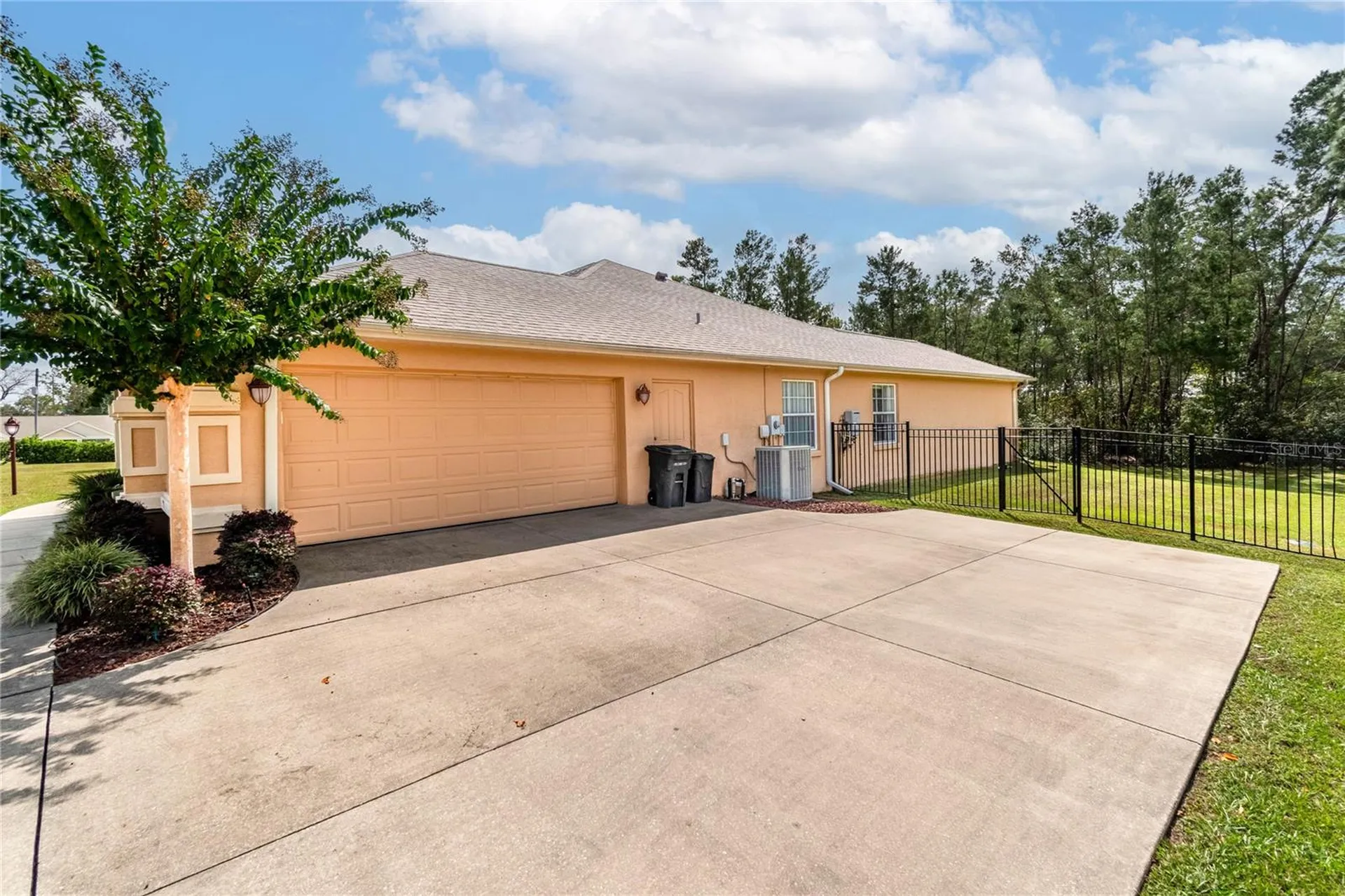 10411 SW 52nd Court Ocala FL 34476