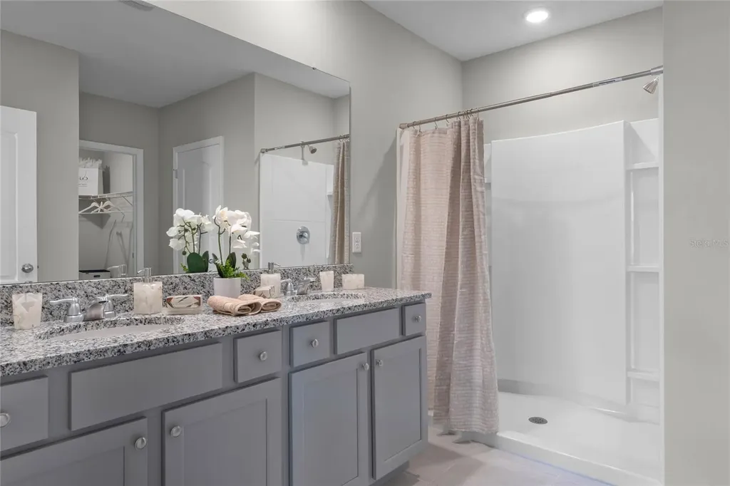 679 Lazio Circle Debary FL 32713