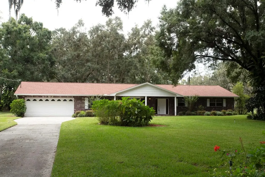 1703 Sparkman Road Plant City FL 33566