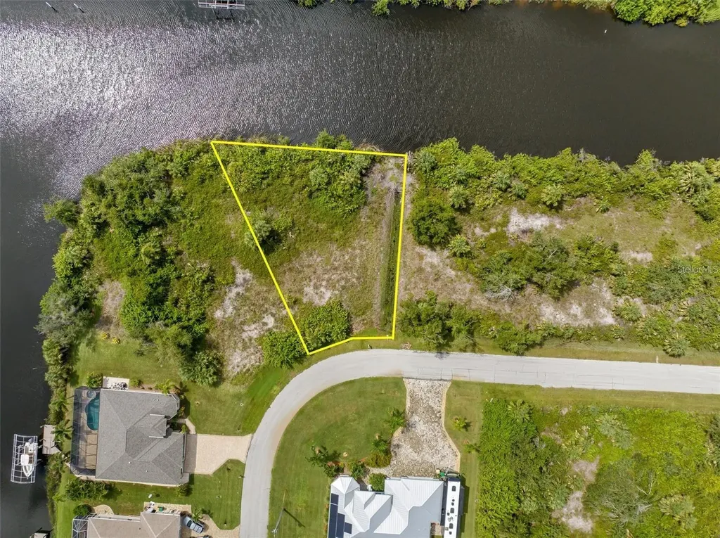 14153 Fruitport Circle Port Charlotte FL 33981