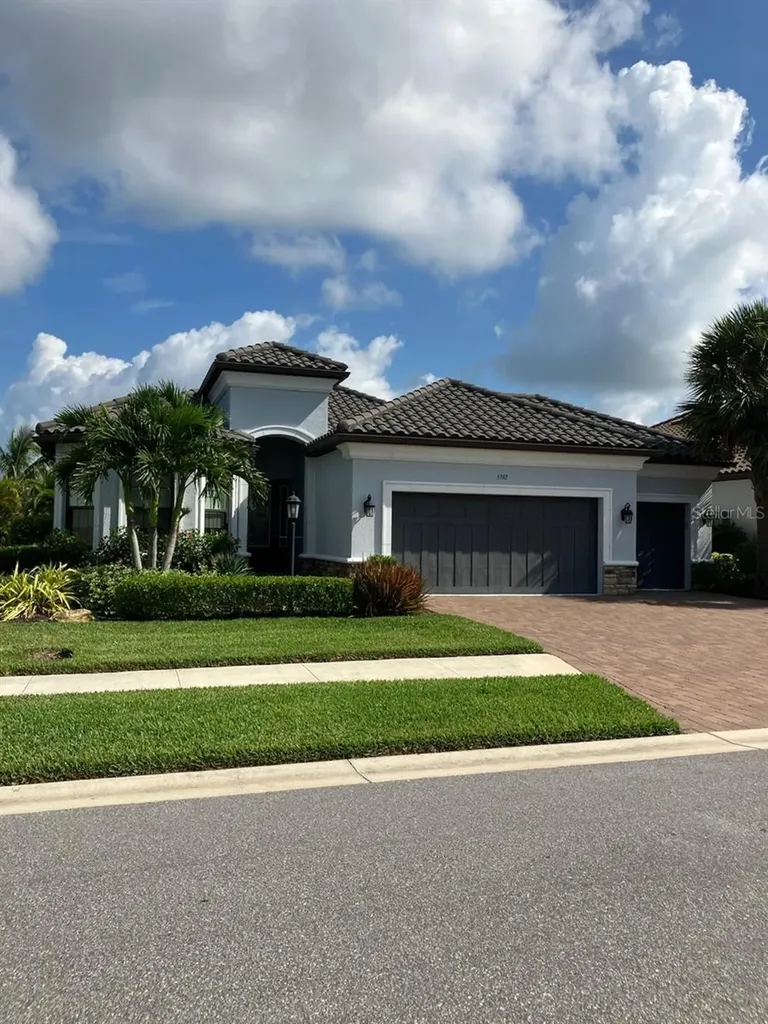 5392 Salcano Street Sarasota FL 34238