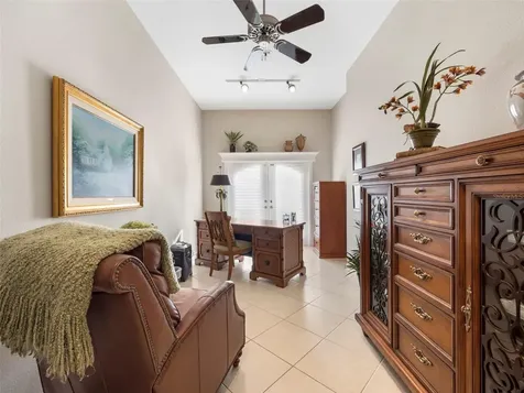 542 Lake Of The Woods Drive Venice FL 34293