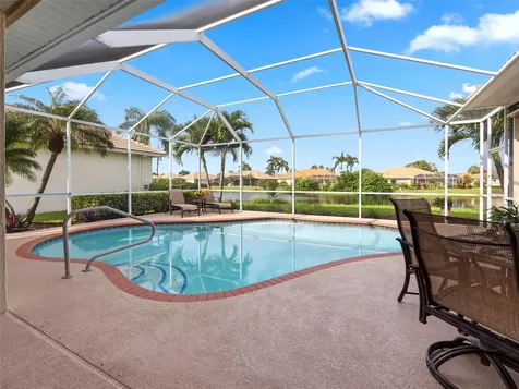 542 Lake Of The Woods Drive Venice FL 34293