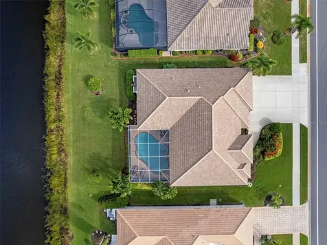 542 Lake Of The Woods Drive Venice FL 34293