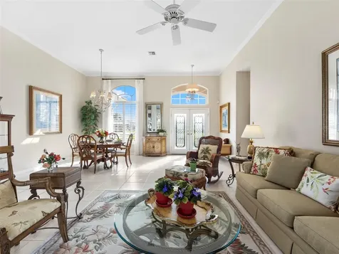 542 Lake Of The Woods Drive Venice FL 34293