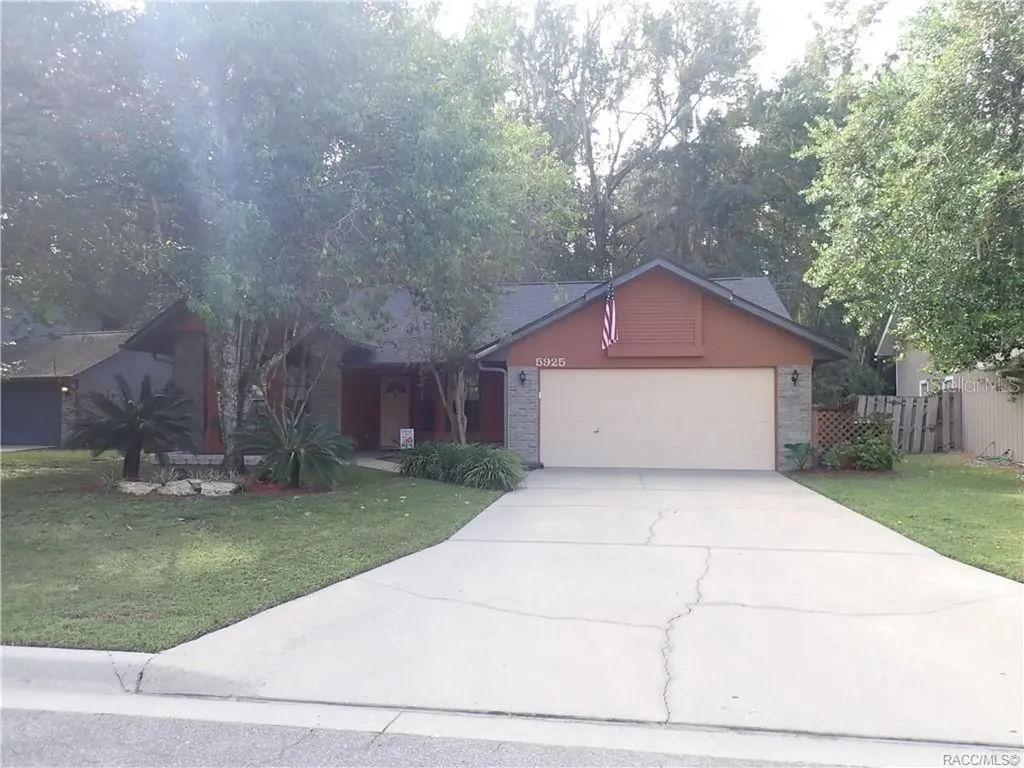 5925 NW 43rd Lane Gainesville FL 32606
