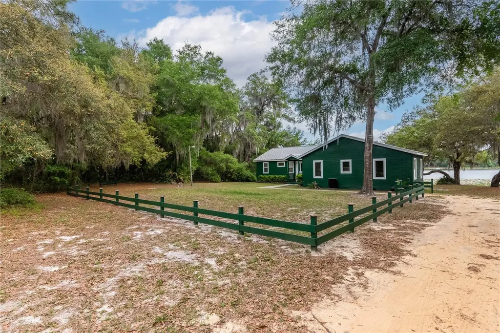 22649 NE 105th Avenue Road Fort Mc Coy FL 32134