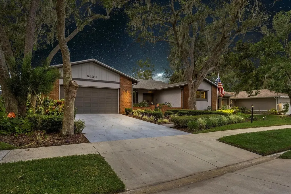 5420 Bent Oak Drive Sarasota FL 34232