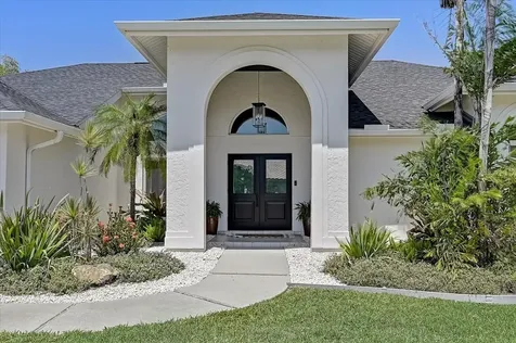 4493 Shadowleaf Drive Sarasota FL 34233