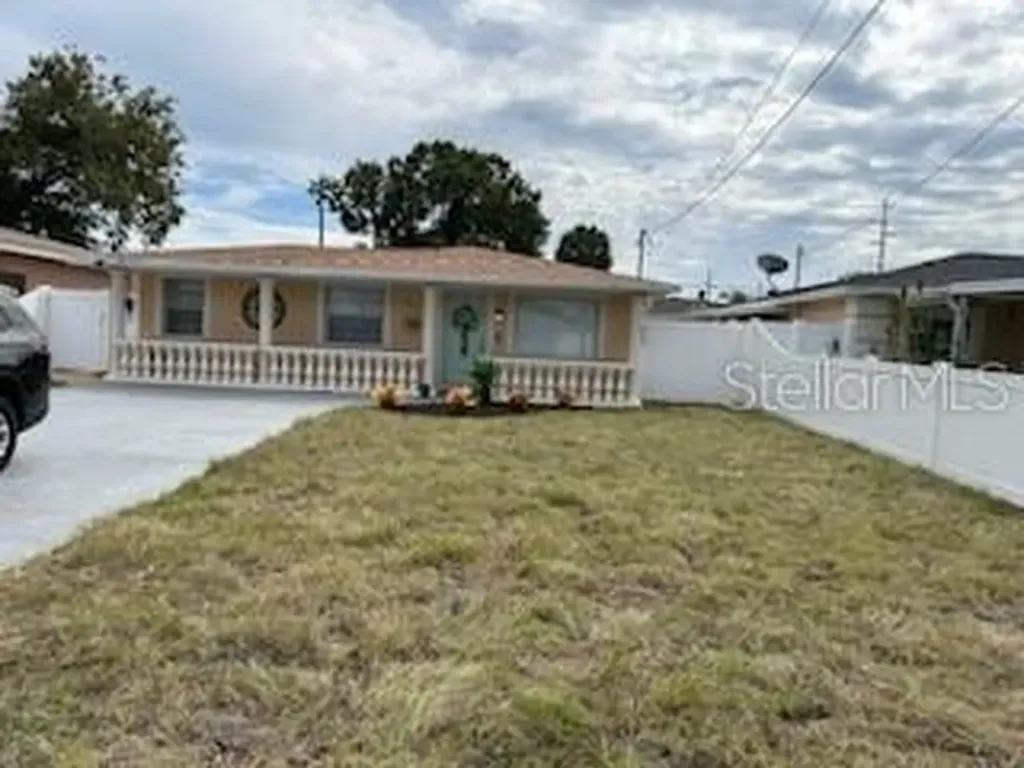 2932 W Leroy Street Tampa FL 33607