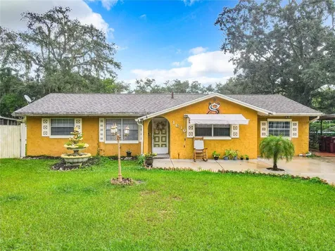 1610 Cedar Drive Plant City FL 33563