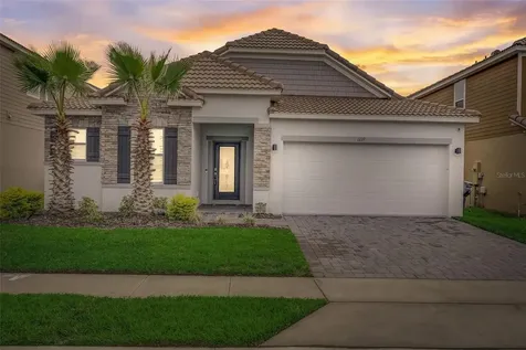 1119 Oak Bluff Drive Davenport FL 33837