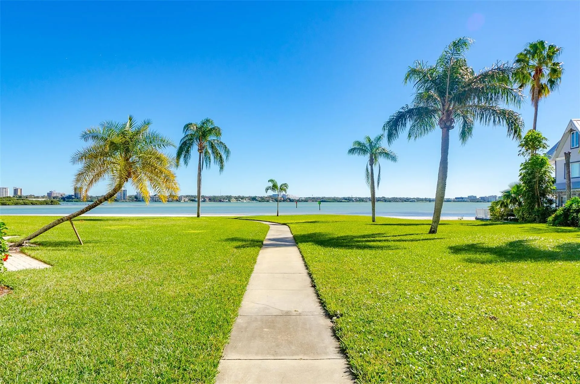 830 S Gulfview Boulevard Clearwater FL 33767