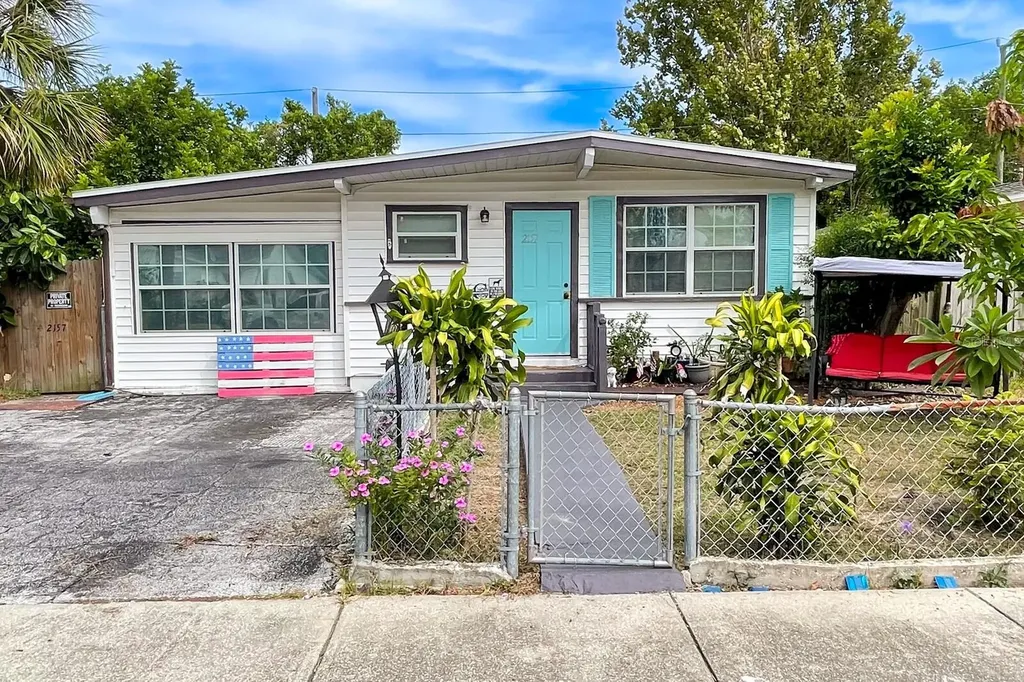 2157 43rd Terrace N St Petersburg FL 33714